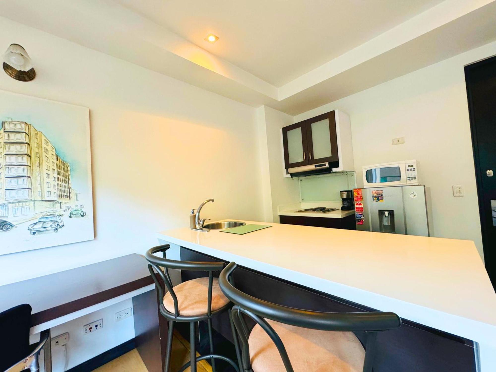 Aparta Suite Continental Bogota Buitenkant foto