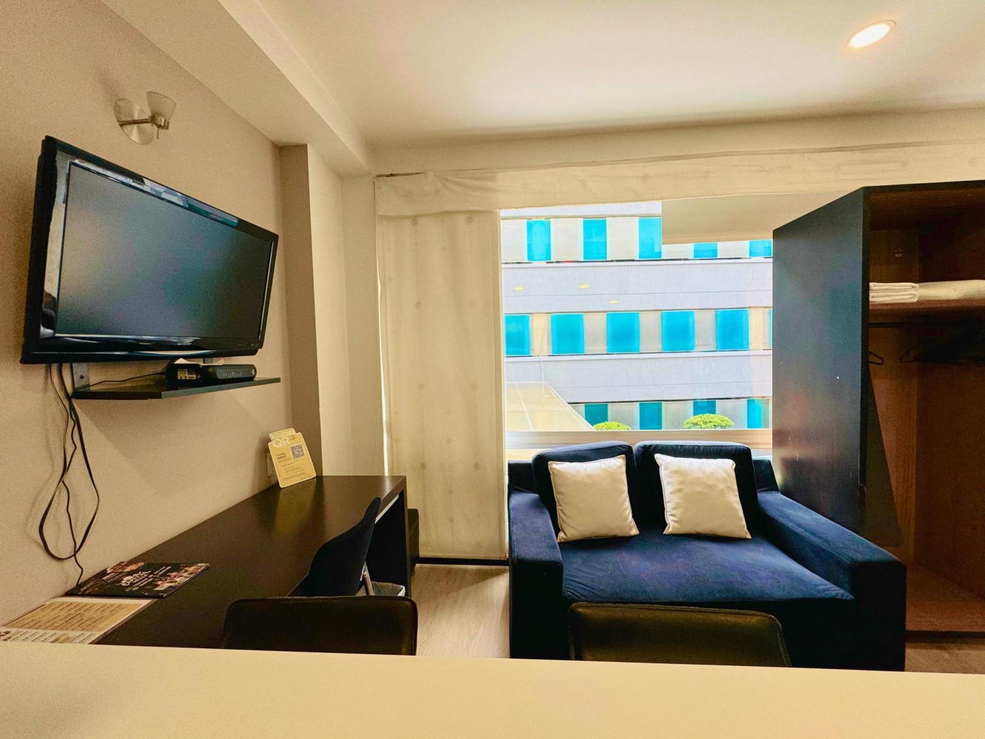 Aparta Suite Continental Bogota Buitenkant foto