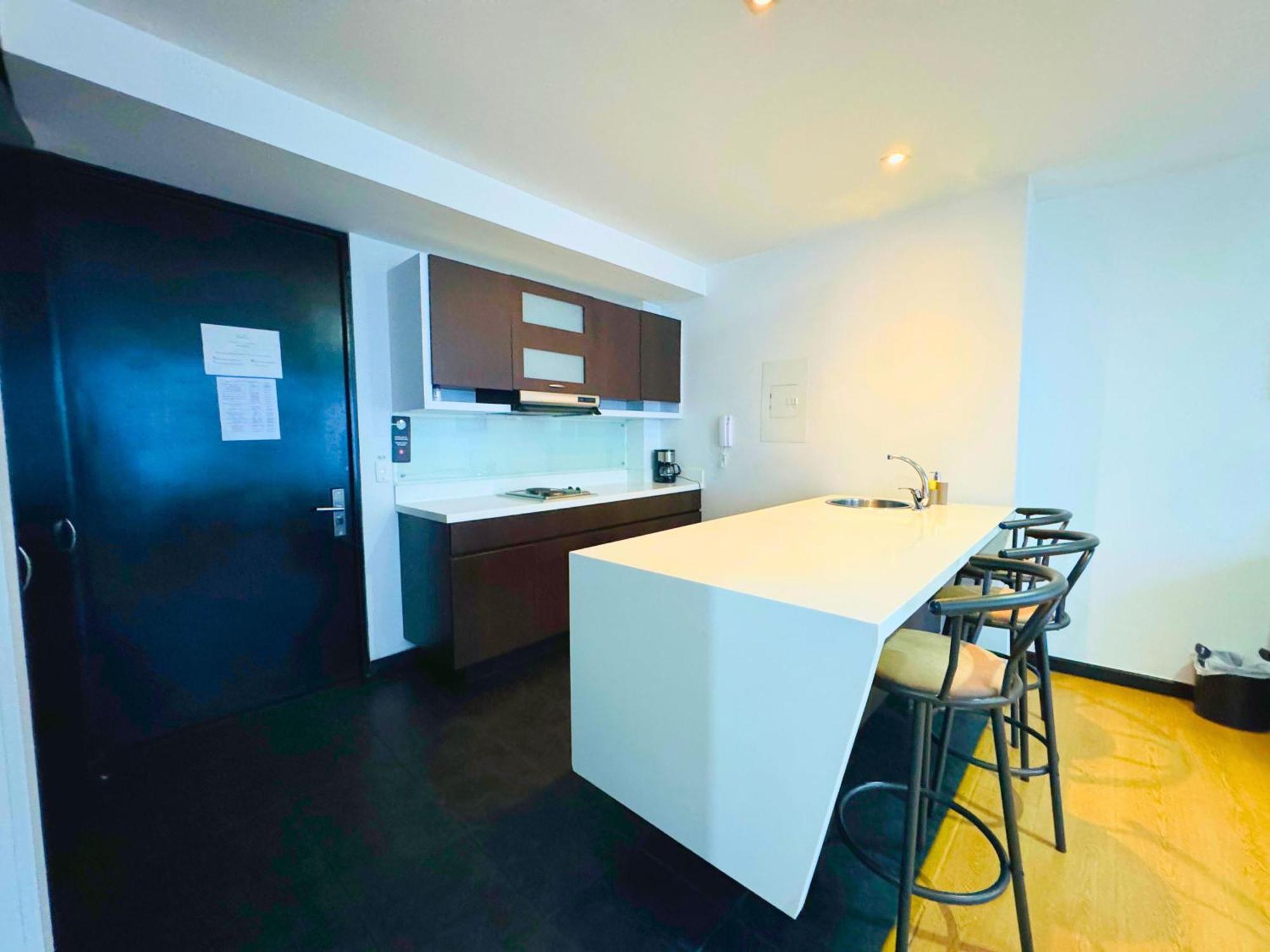 Aparta Suite Continental Bogota Buitenkant foto